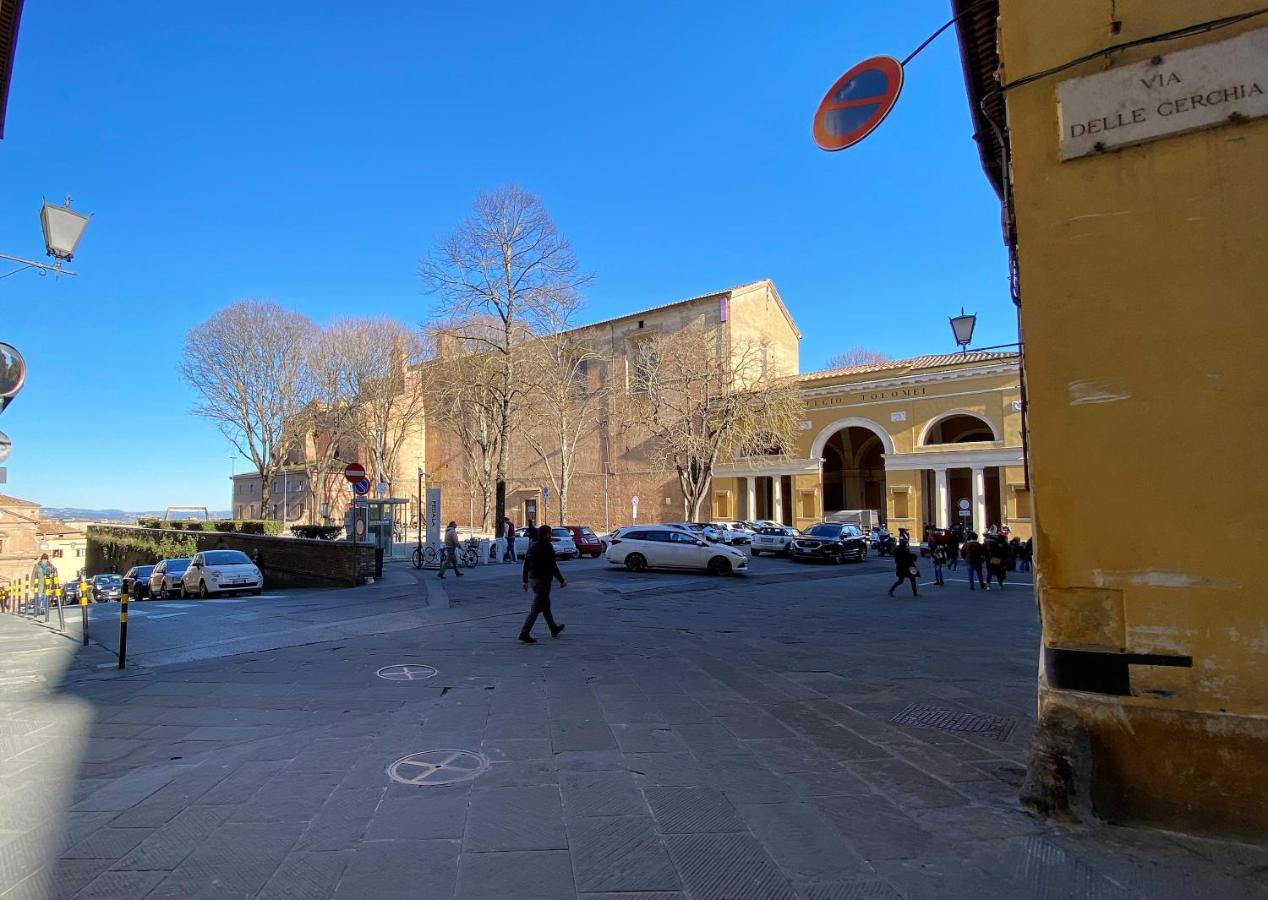 Violante House-Appartamento In Centro Storico 锡耶纳 外观 照片